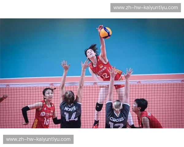 燃爆！女排中国vs世界：那一抹中国红，凭什么让全场屏住呼吸？